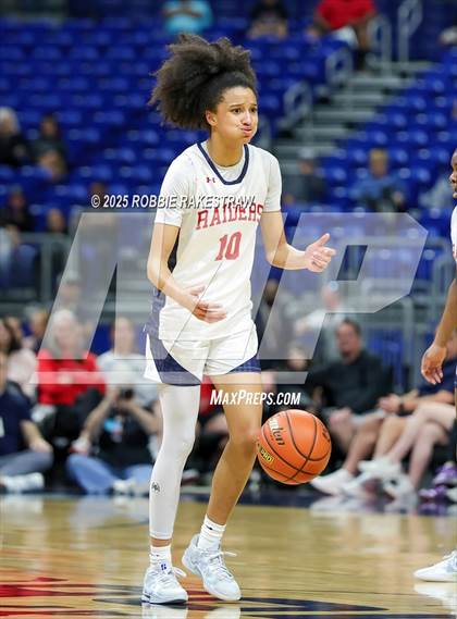 Thumbnail 3 in Wagner vs. Ryan (UIL 5A Basketball Division I Final) photogallery.