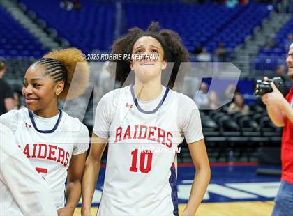 Thumbnail 1 in Wagner vs. Ryan (UIL 5A Basketball Division I Final) photogallery.