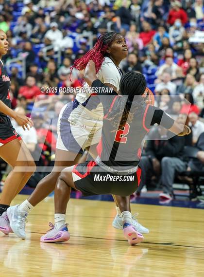 Thumbnail 3 in Wagner vs. Ryan (UIL 5A Basketball Division I Final) photogallery.