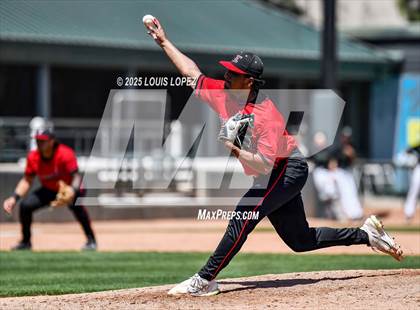 Thumbnail 1 in Damien vs. Etiwanda (Battle of the Baseline League) photogallery.