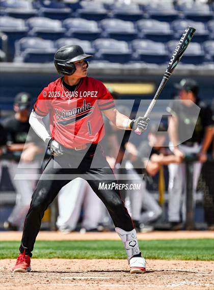 Thumbnail 2 in Damien vs. Etiwanda (Battle of the Baseline League) photogallery.