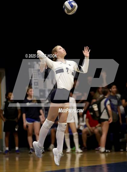 Thumbnail 2 in JV: Salpointe Catholic @ Ironwood Ridge photogallery.