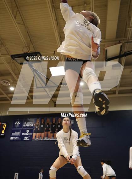 Thumbnail 2 in JV: Salpointe Catholic @ Ironwood Ridge photogallery.