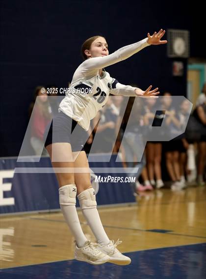Thumbnail 3 in JV: Salpointe Catholic @ Ironwood Ridge photogallery.
