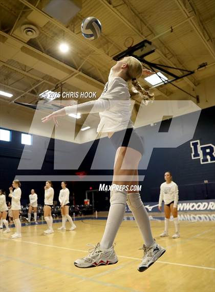 Thumbnail 2 in JV: Salpointe Catholic @ Ironwood Ridge photogallery.
