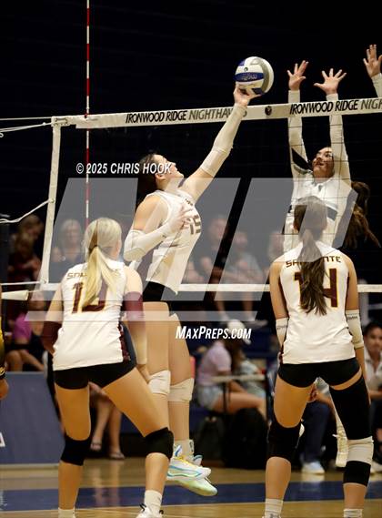 Thumbnail 1 in JV: Salpointe Catholic @ Ironwood Ridge photogallery.