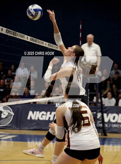 Thumbnail 3 in JV: Salpointe Catholic @ Ironwood Ridge photogallery.