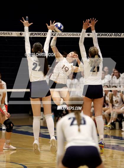 Thumbnail 3 in JV: Salpointe Catholic @ Ironwood Ridge photogallery.
