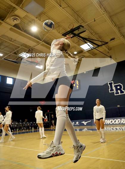 Thumbnail 2 in JV: Salpointe Catholic @ Ironwood Ridge photogallery.