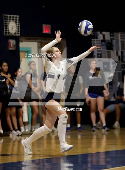 Thumbnail 3 in JV: Salpointe Catholic @ Ironwood Ridge photogallery.