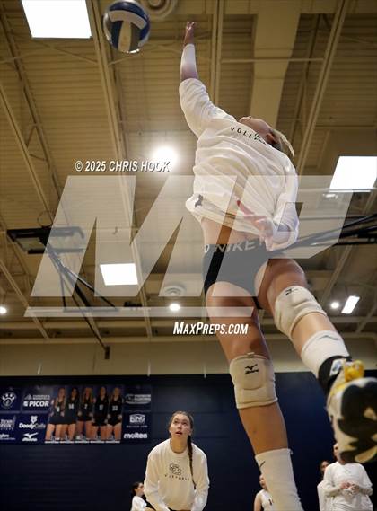 Thumbnail 3 in JV: Salpointe Catholic @ Ironwood Ridge photogallery.