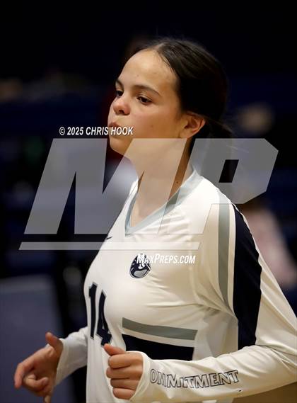 Thumbnail 3 in JV: Salpointe Catholic @ Ironwood Ridge photogallery.
