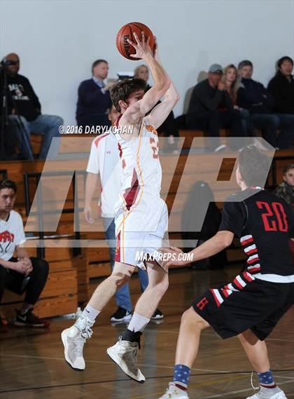 Thumbnail 1 in Hart @ La Canada (La Canada Tournament) photogallery.