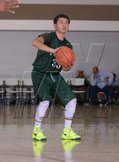 Thumbnail 1 in Chaparral vs. Perris (MaxPreps Holiday Classic) photogallery.