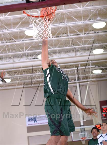 Thumbnail 1 in Chaparral vs. Perris (MaxPreps Holiday Classic) photogallery.