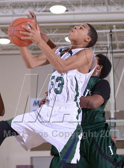 Thumbnail 3 in Chaparral vs. Perris (MaxPreps Holiday Classic) photogallery.