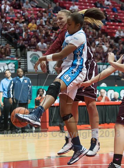 Thumbnail 3 in Rancho Buena Vista vs Granite Hills (CIF SDS D1 Final) photogallery.