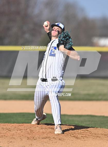 Thumbnail 3 in Lincoln-Way Central @ Lincoln-Way East photogallery.