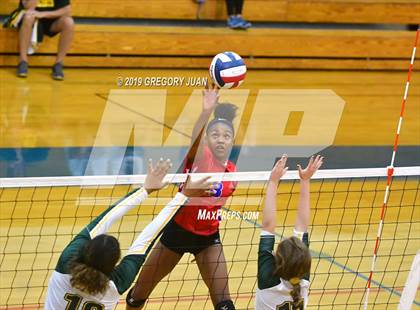 Thumbnail 1 in Cabrini @ Metairie Park Country Day (Country Day Tournament) photogallery.