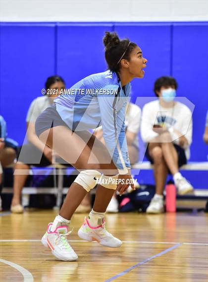 Thumbnail 1 in Berkeley Prep vs. St. Pius X Catholic (Nike Tournament of Champions) photogallery.