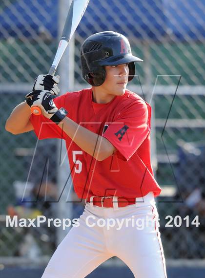 Thumbnail 3 in Cantwell-Sacred Heart vs. Artesia (St. Paul Tournament) photogallery.