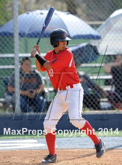 Thumbnail 3 in Cantwell-Sacred Heart vs. Artesia (St. Paul Tournament) photogallery.