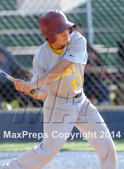 Thumbnail 2 in Cantwell-Sacred Heart vs. Artesia (St. Paul Tournament) photogallery.