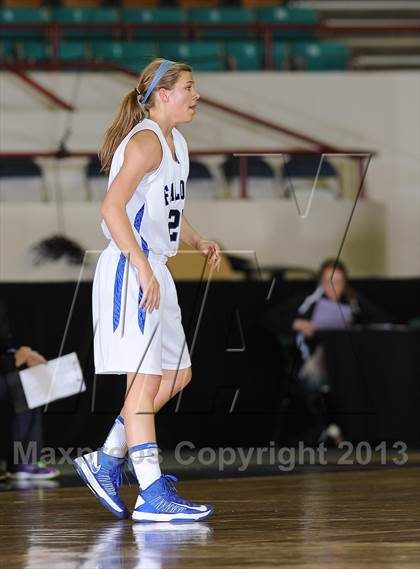 Thumbnail 2 in Highlands Ranch vs. Ralston Valley (CHSAA 5A Great 8) photogallery.