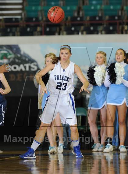 Thumbnail 1 in Highlands Ranch vs. Ralston Valley (CHSAA 5A Great 8) photogallery.