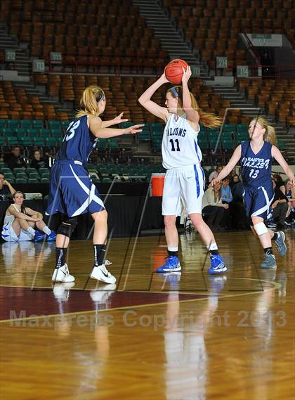 Thumbnail 1 in Highlands Ranch vs. Ralston Valley (CHSAA 5A Great 8) photogallery.