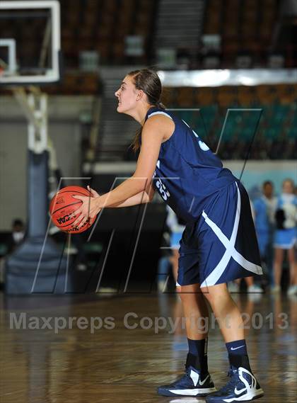 Thumbnail 2 in Highlands Ranch vs. Ralston Valley (CHSAA 5A Great 8) photogallery.