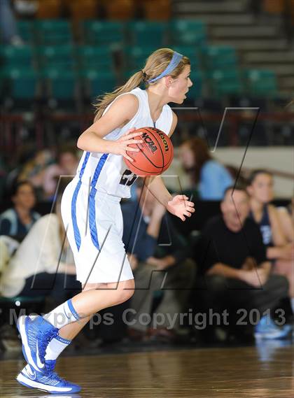 Thumbnail 1 in Highlands Ranch vs. Ralston Valley (CHSAA 5A Great 8) photogallery.