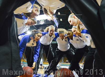 Thumbnail 3 in Highlands Ranch vs. Ralston Valley (CHSAA 5A Great 8) photogallery.