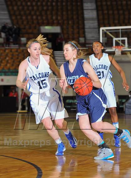 Thumbnail 1 in Highlands Ranch vs. Ralston Valley (CHSAA 5A Great 8) photogallery.