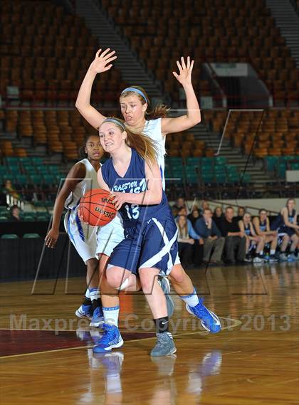 Thumbnail 3 in Highlands Ranch vs. Ralston Valley (CHSAA 5A Great 8) photogallery.