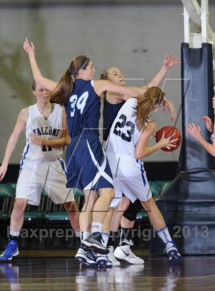 Thumbnail 1 in Highlands Ranch vs. Ralston Valley (CHSAA 5A Great 8) photogallery.