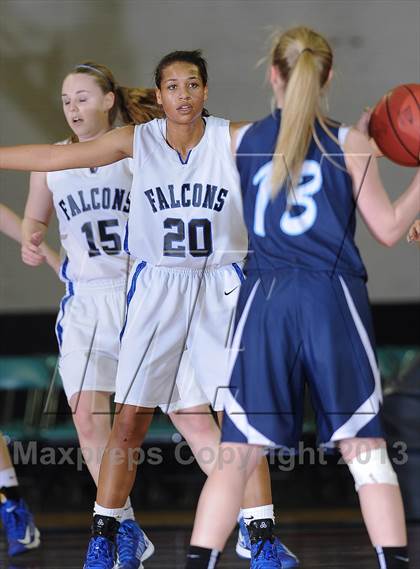Thumbnail 2 in Highlands Ranch vs. Ralston Valley (CHSAA 5A Great 8) photogallery.