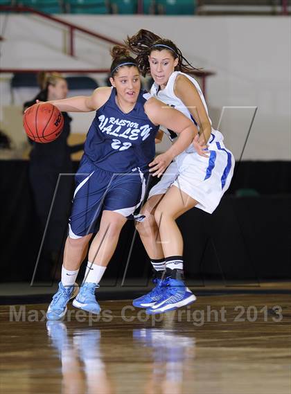 Thumbnail 1 in Highlands Ranch vs. Ralston Valley (CHSAA 5A Great 8) photogallery.