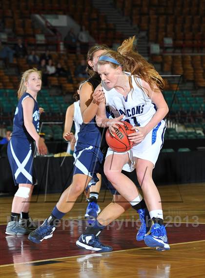 Thumbnail 1 in Highlands Ranch vs. Ralston Valley (CHSAA 5A Great 8) photogallery.