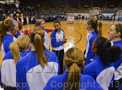 Thumbnail 3 in Highlands Ranch vs. Ralston Valley (CHSAA 5A Great 8) photogallery.