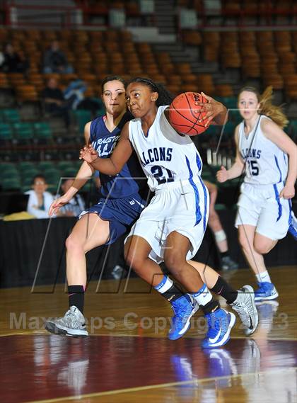 Thumbnail 3 in Highlands Ranch vs. Ralston Valley (CHSAA 5A Great 8) photogallery.