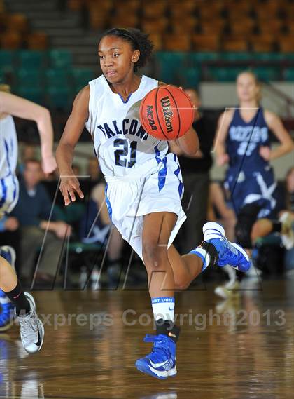Thumbnail 1 in Highlands Ranch vs. Ralston Valley (CHSAA 5A Great 8) photogallery.