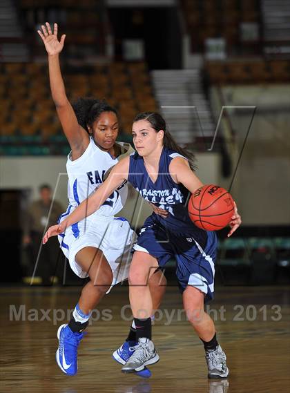 Thumbnail 1 in Highlands Ranch vs. Ralston Valley (CHSAA 5A Great 8) photogallery.