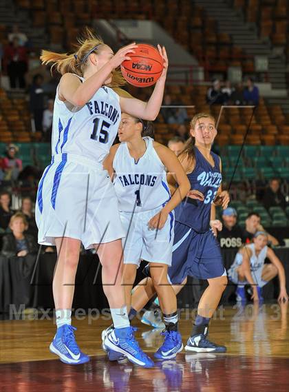 Thumbnail 3 in Highlands Ranch vs. Ralston Valley (CHSAA 5A Great 8) photogallery.