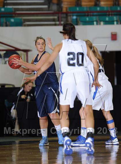 Thumbnail 1 in Highlands Ranch vs. Ralston Valley (CHSAA 5A Great 8) photogallery.
