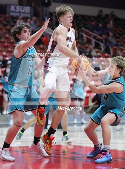 Thumbnail 2 in Canyon View vs. Morgan (UHSAA 3A Consolation Game) photogallery.