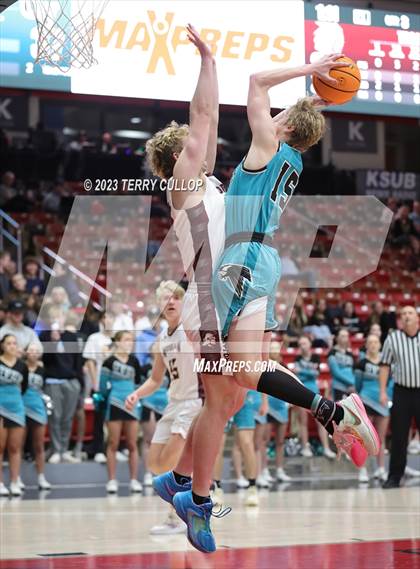 Thumbnail 2 in Canyon View vs. Morgan (UHSAA 3A Consolation Game) photogallery.