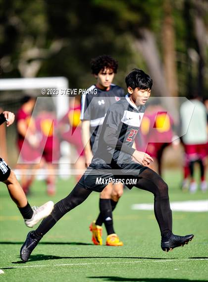 Thumbnail 3 in Laguna Creek vs. Edison photogallery.