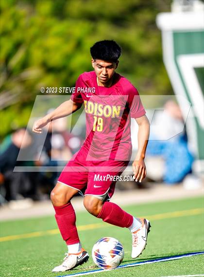Thumbnail 3 in Laguna Creek vs. Edison photogallery.
