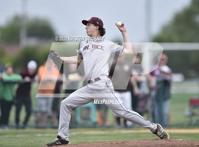 Photo 5 in the Brother Rice vs. Chicago Mt. Carmel Photo Gallery (76 ...